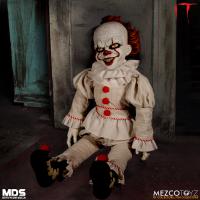 IT 2017 PENNYWISE 18IN ROTOCAST PLUSH DOLL    [MEZCO TOYS]